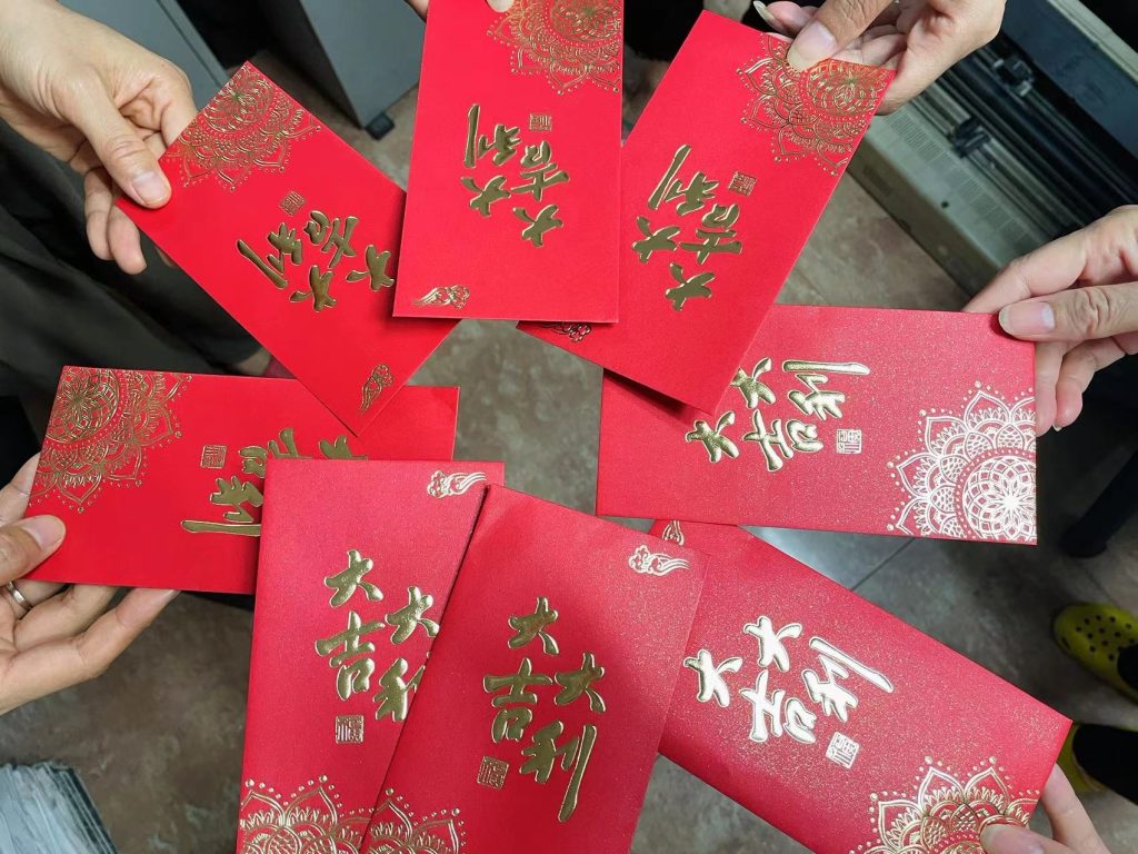 團(tuán)圓迎中秋，巧手做月餅